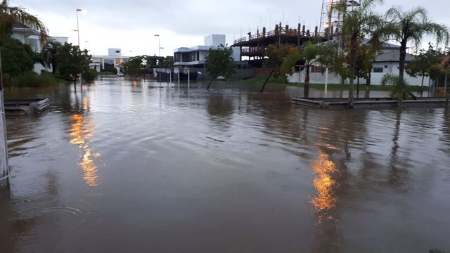 Chuva Causa Alagamentos E Estragos Em Cidades De Santa Catarina