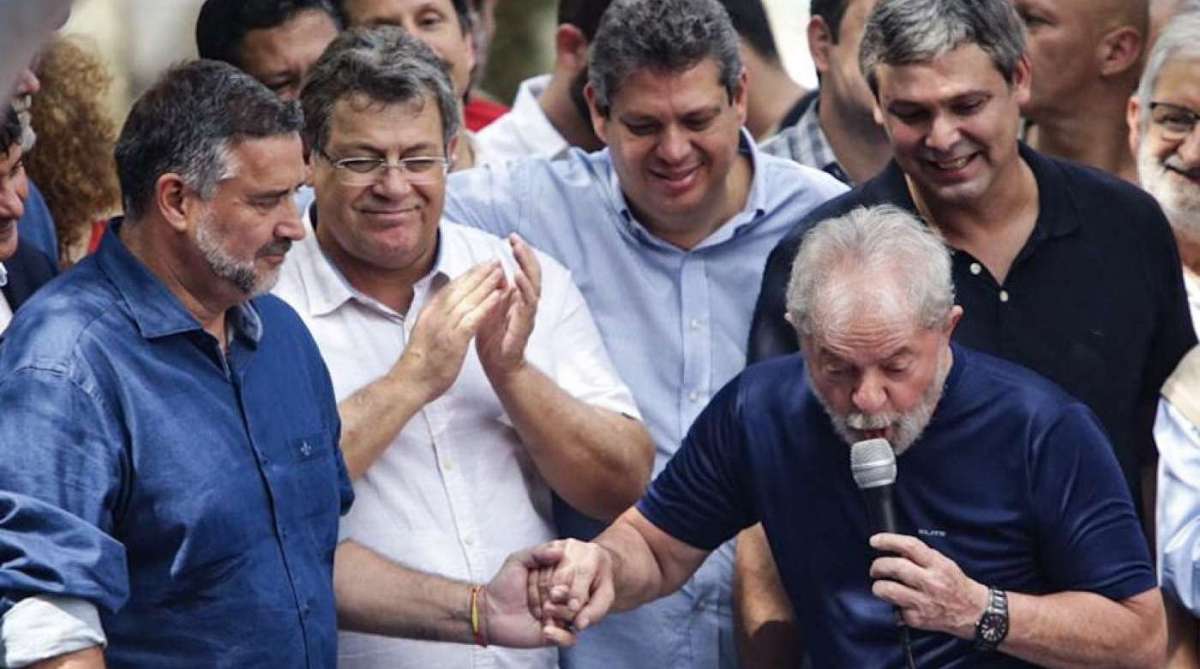 Lula vende se como um perseguido o que nunca foi diz Associação dos