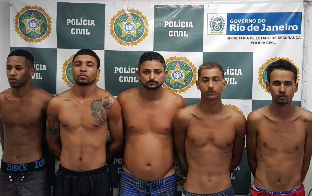 Polícia prende cinco suspeitos em operação em Belford Roxo Rio de