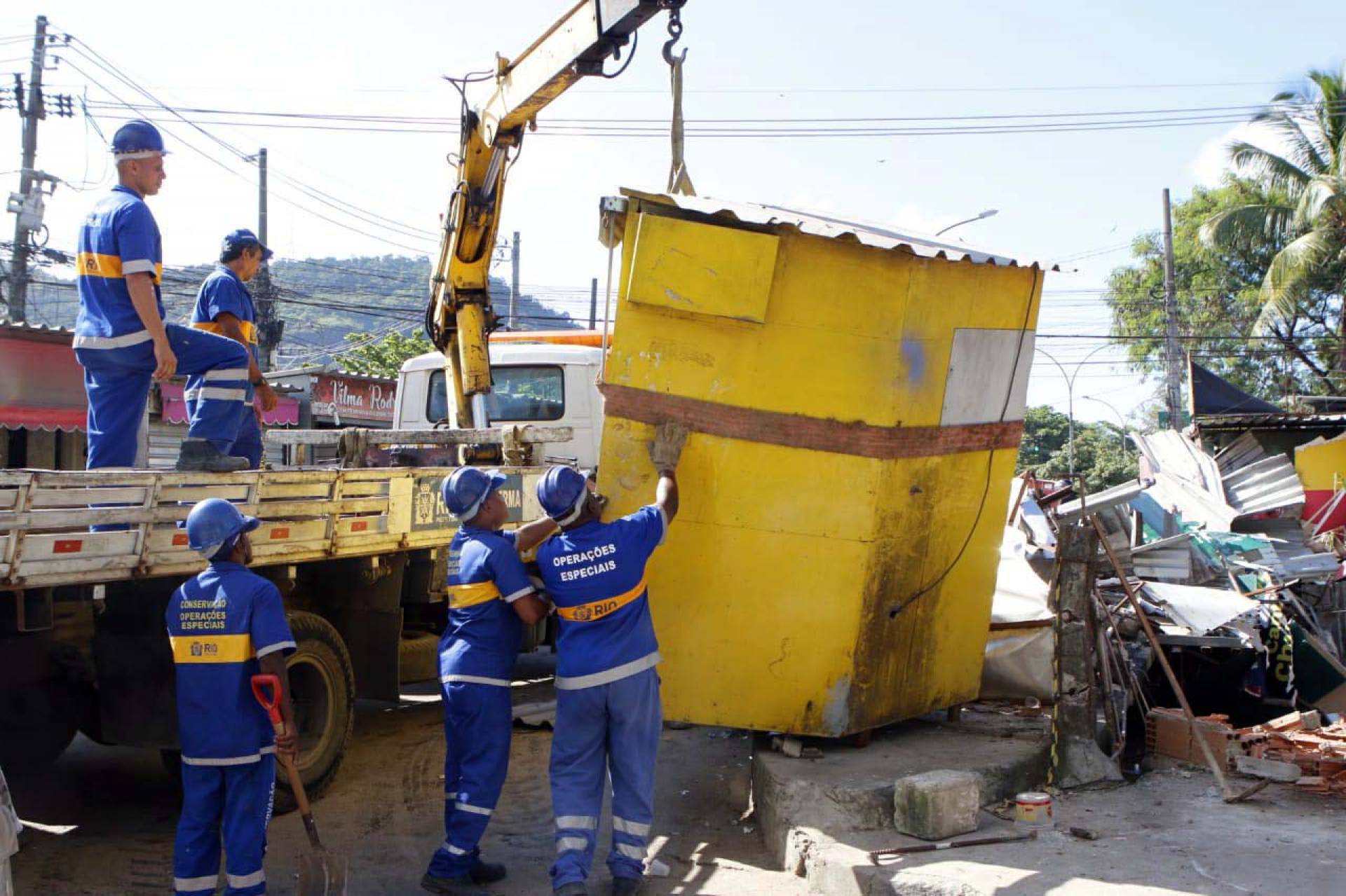 Moradores Entram Em Confronto Guardas Por Causa De Demoli Es No