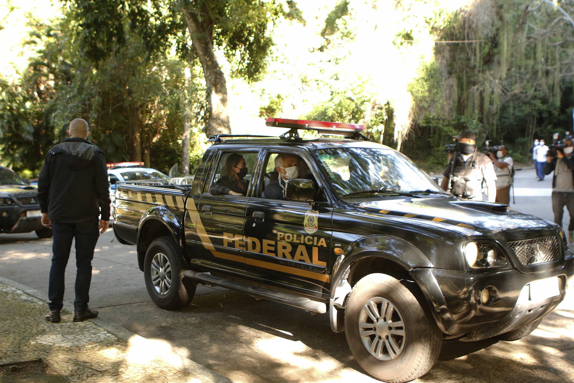 Pf Cumpre Mandados De Busca E Apreens O Contra Suspeitos De Integrar