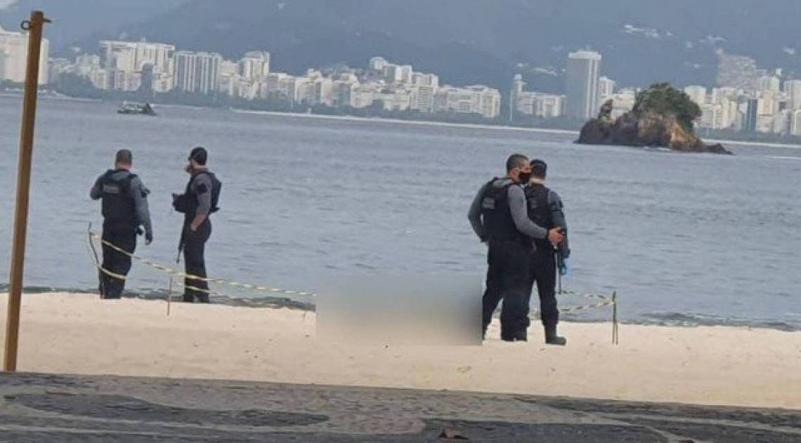 Pol Cia Encontra Corpo Esquartejado Na Praia De Icara Em Niter I