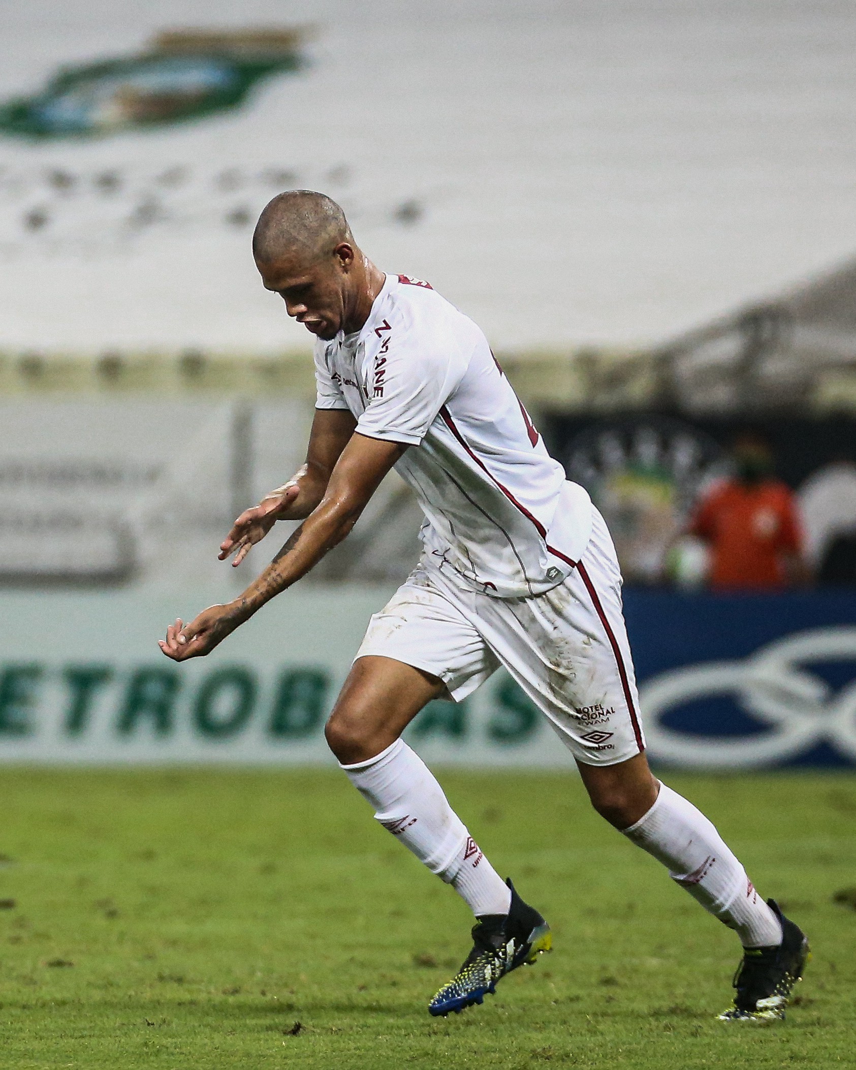 Cria De Xer M Samuel Celebra Primeiro Gol Pelo Fluminense Mh Fluminense