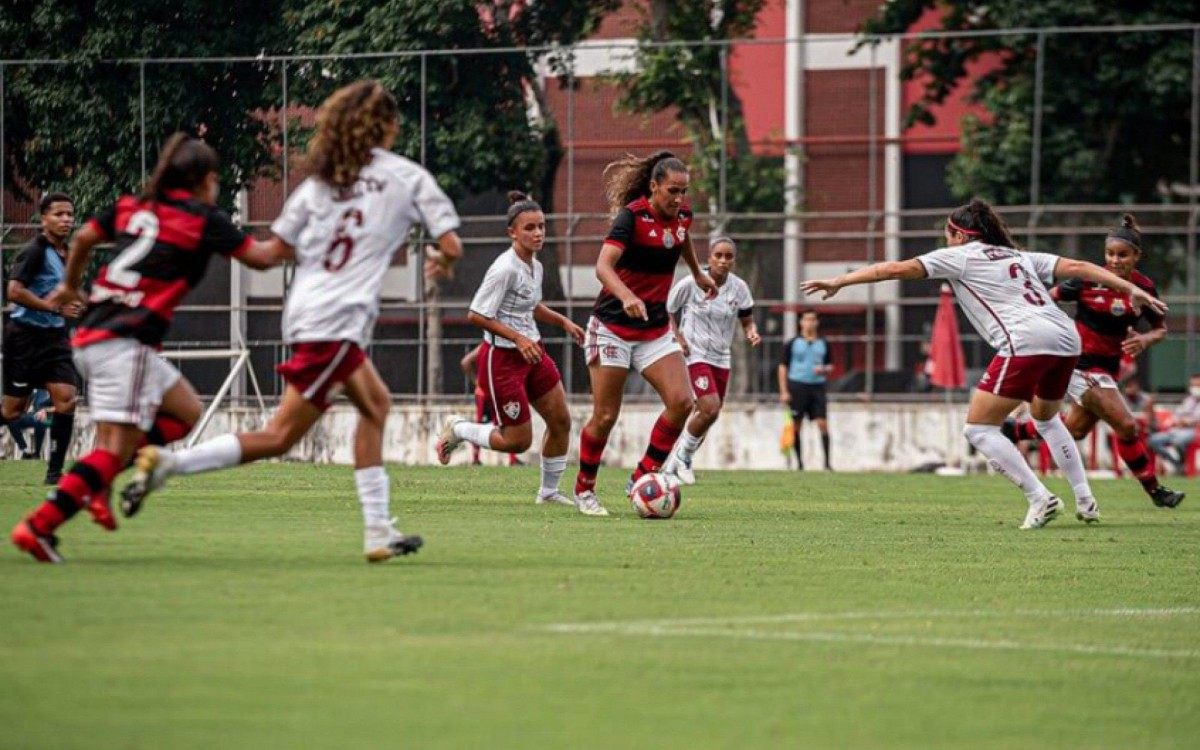 Fluminense vence o Flamengo na Gávea e garante vaga na final do Carioca