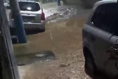 Chuva forte alaga municípios da Baixada Fluminense Rio de Janeiro O Dia