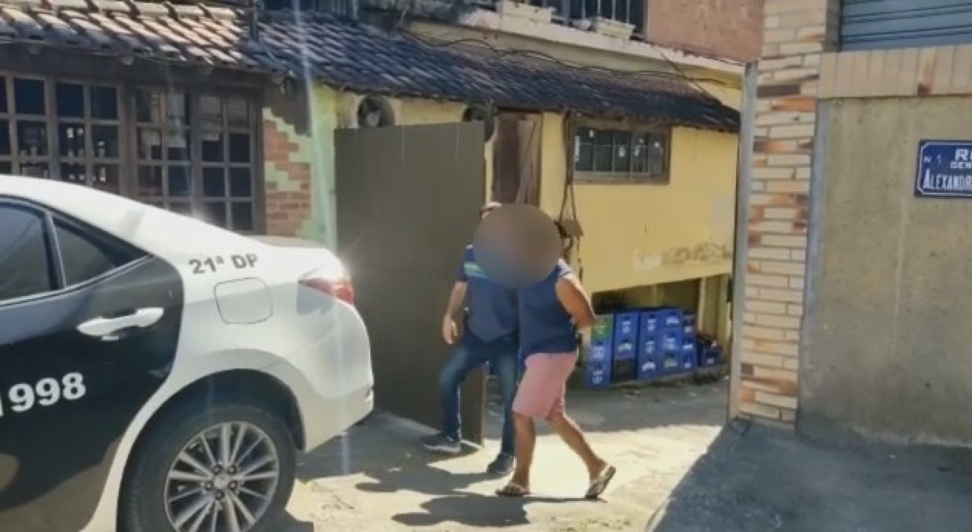 Homem Condenado Por Estuprar Sobrinha De Anos Preso Por Policiais