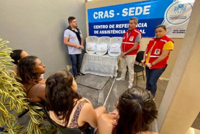 Gestantes ganham ensaio fotográfico para registrar gravidez em ação