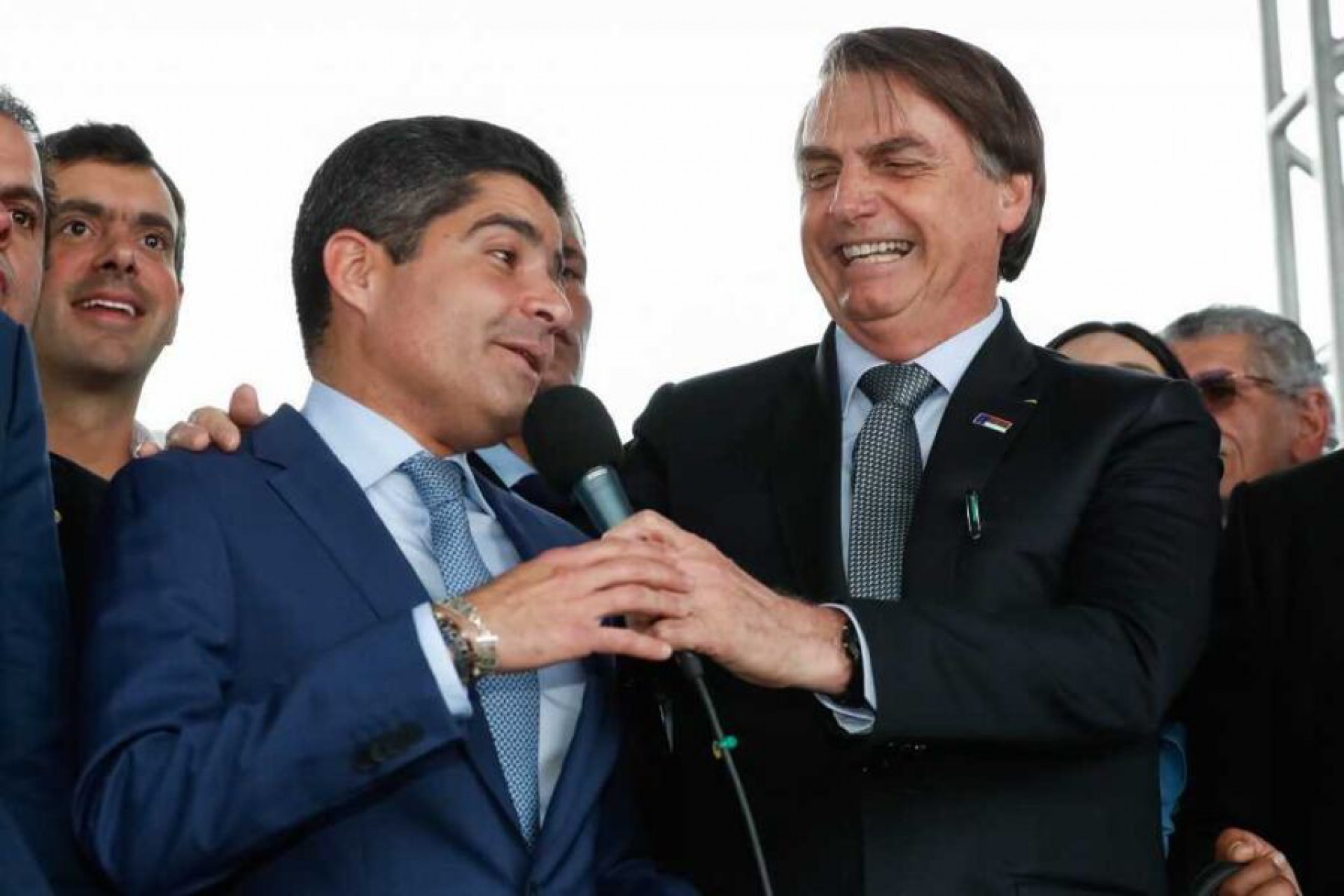 Na Bahia Bolsonaro declara apoio a ACM Neto MH Eleições