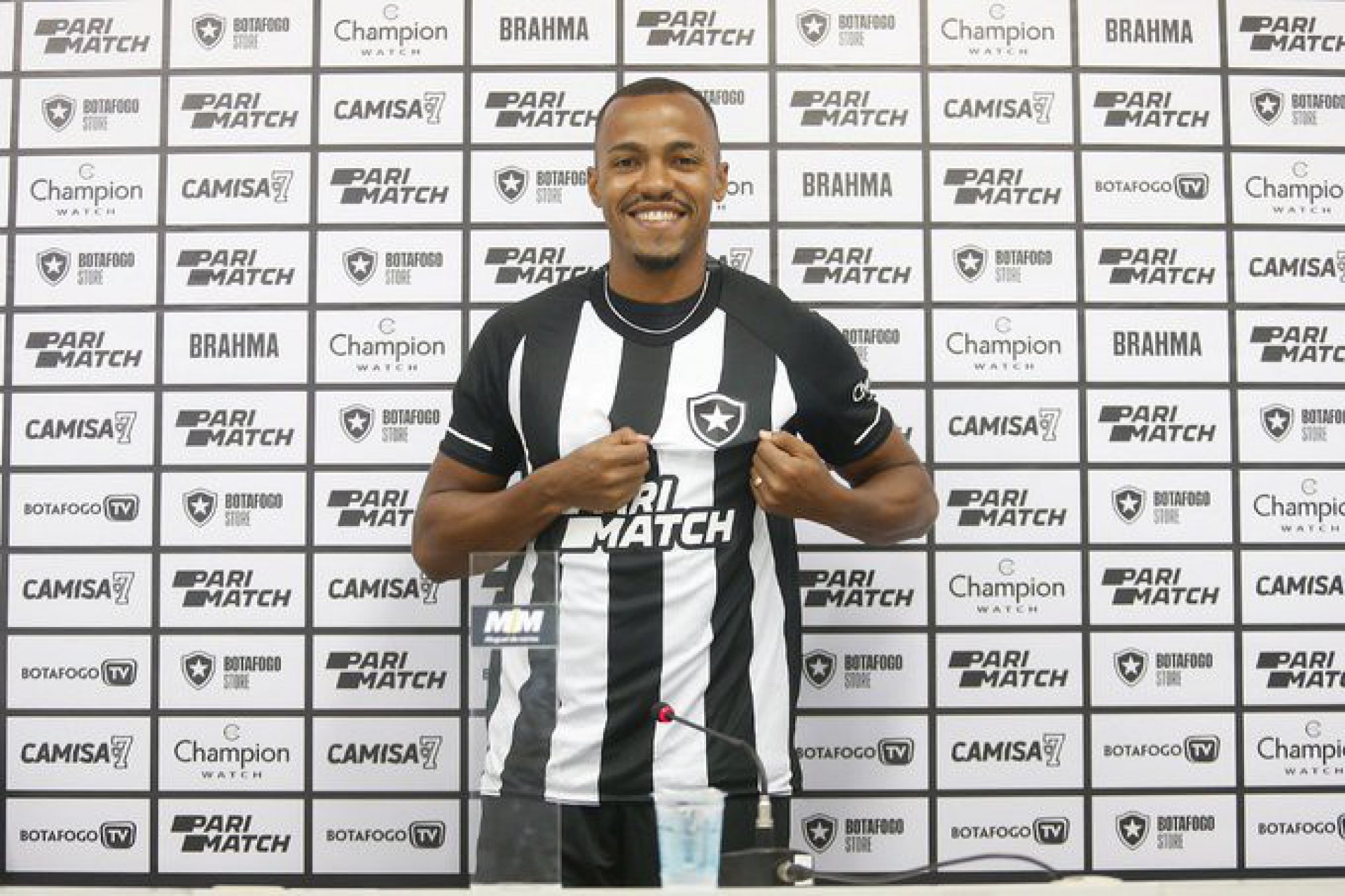 Marlon Freitas é apresentado e enaltece o Botafogo História tremenda