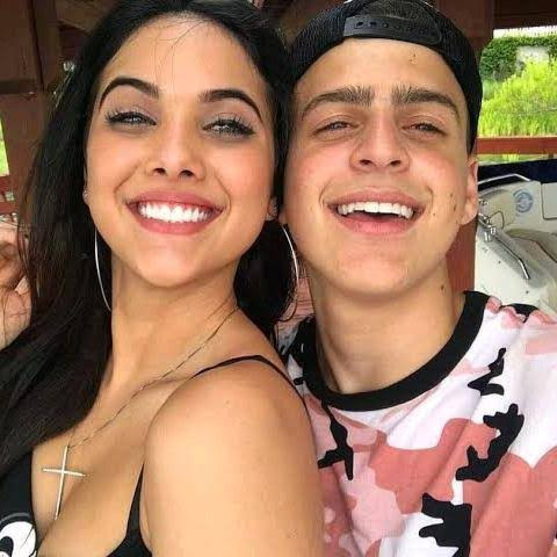 Emily Garcia Nega Que Traiu Ex Jon Vlogs Celebridades O Dia