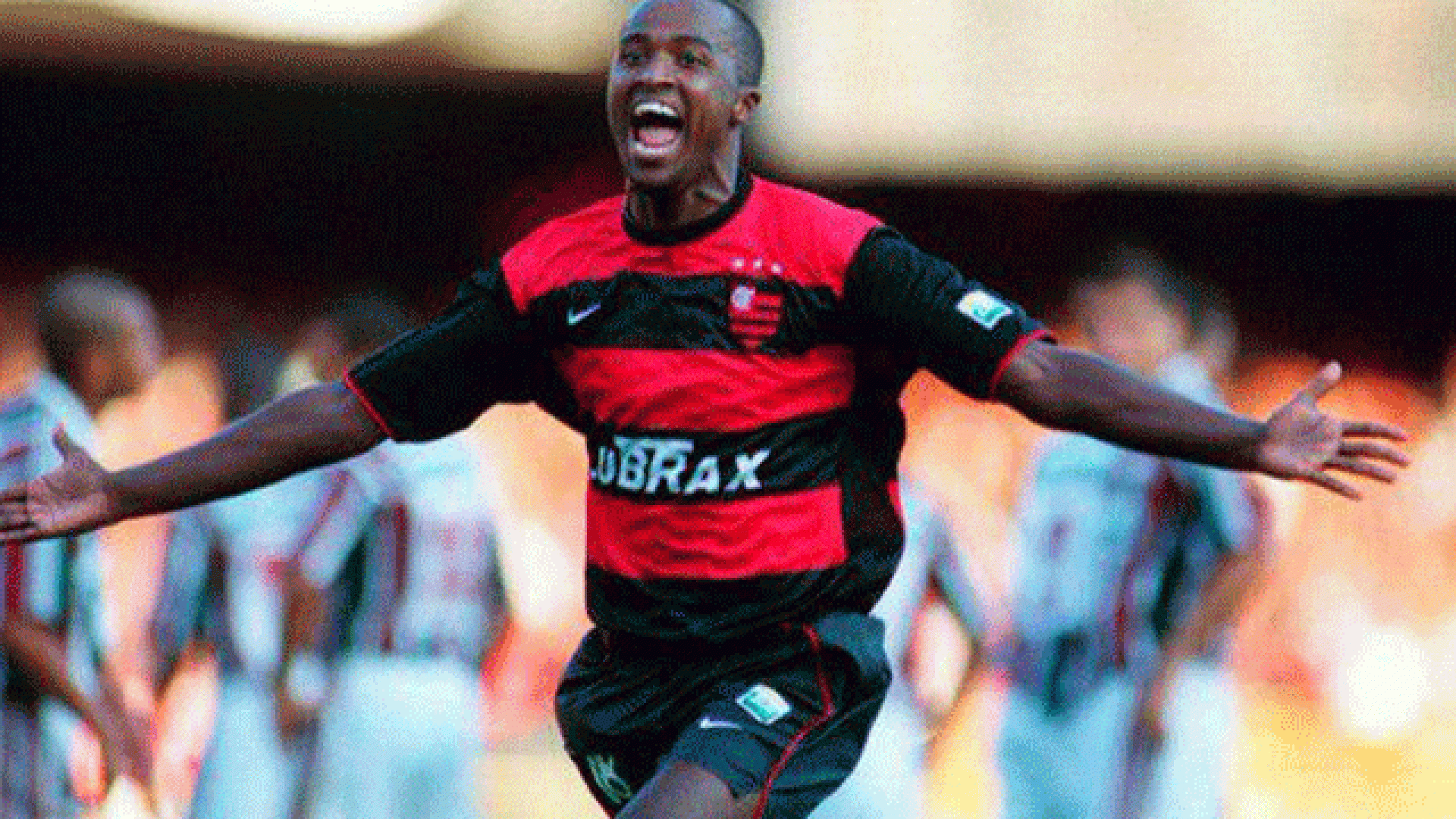 Reinaldo foi tricampeão carioca e campeão da Mercosul de 1999 e da Copa dos Campeões de 2000 pelo Flamengo - Divulgalção