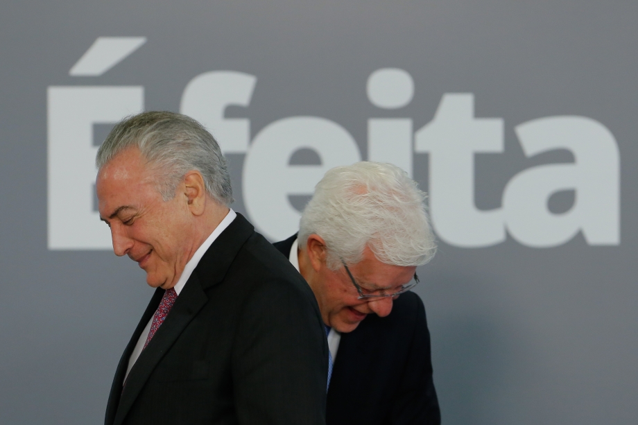 Presidente do Brasil Michel Temer durante uma cerim&ocirc;nia de posse do novo minstro da Cultura Sergio Sa Leit&atilde;o, no Pal&aacute;cio do Planalto,em Brasilia AFP PHOTO / EVARISTO SA
