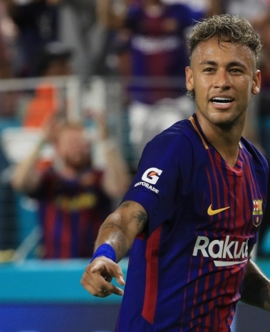 Neymar com a camisa do Barcelona