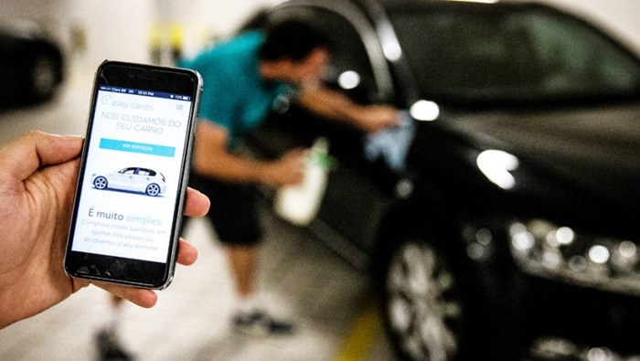 Lavagem ecológica é o serviço utilizado há pelo dois anos por João Ricardo por meio do Easy carros
