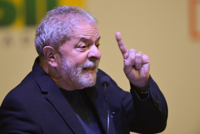 Lula está preso desde 7 de abril do ano passado, na Superintendência da Polícia Federal em Curitiba