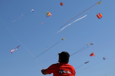 Risco de incidentes com pipas e balões em aeroportos cresce em julho, aponta GRU Airport