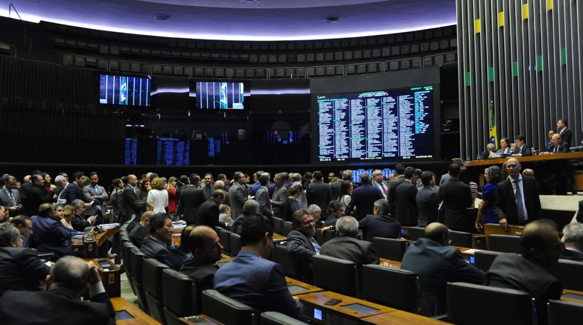 Sess&atilde;o para vota&ccedil;&atilde;o de destaques da nova meta fiscal