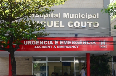 Bebê atingida por bala perdida na Zona Sul se encontra em estado estável