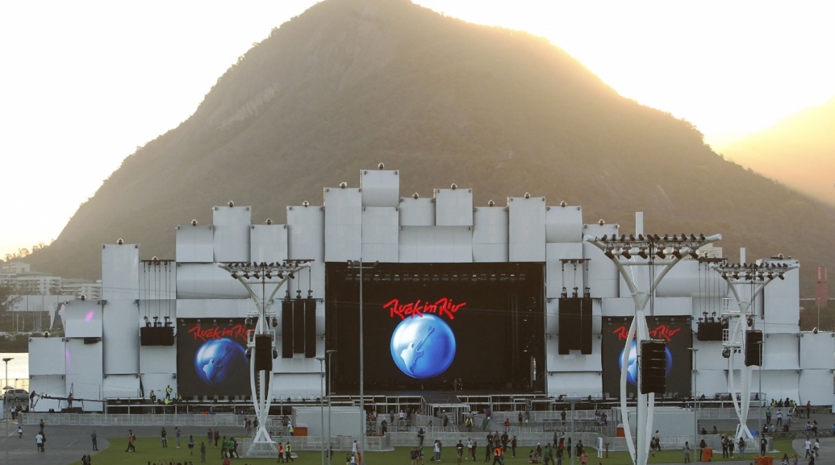 9-12-7--20. ESPECIAL - &Uacute;ltimos retoques para a abertura do Rock in Rio. Heitor Lopes, de 5 anos, diz que vai curtir pela primeira vez a roda gigante e que voltar&aacute; no dia do show da Ivete Sangalo. Foto - Alexandre Brum / Ag&ecirc;ncia O Dia