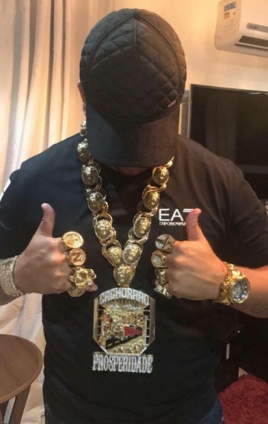 O TRAFICANTE CACHORR&Atilde;O, DO BANDO DE ROG&Eacute;RIO 157