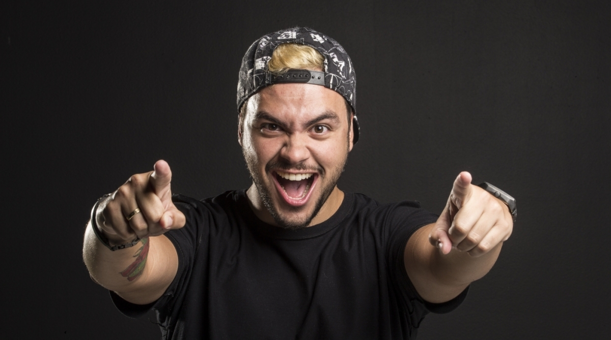 Entrevista com o youtuber Luccas Neto na redação de O Dia.