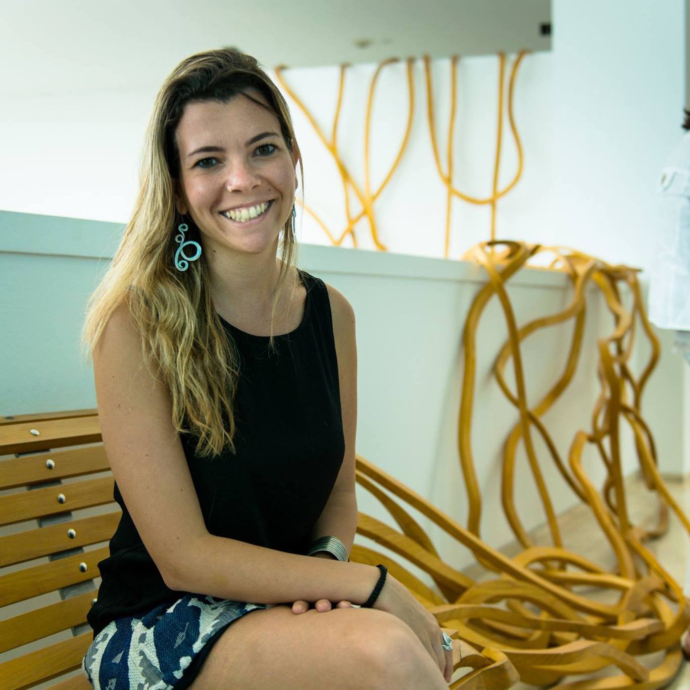 Mariana Musse ministra oficina de vídeo nas unidades do Sesc no interior