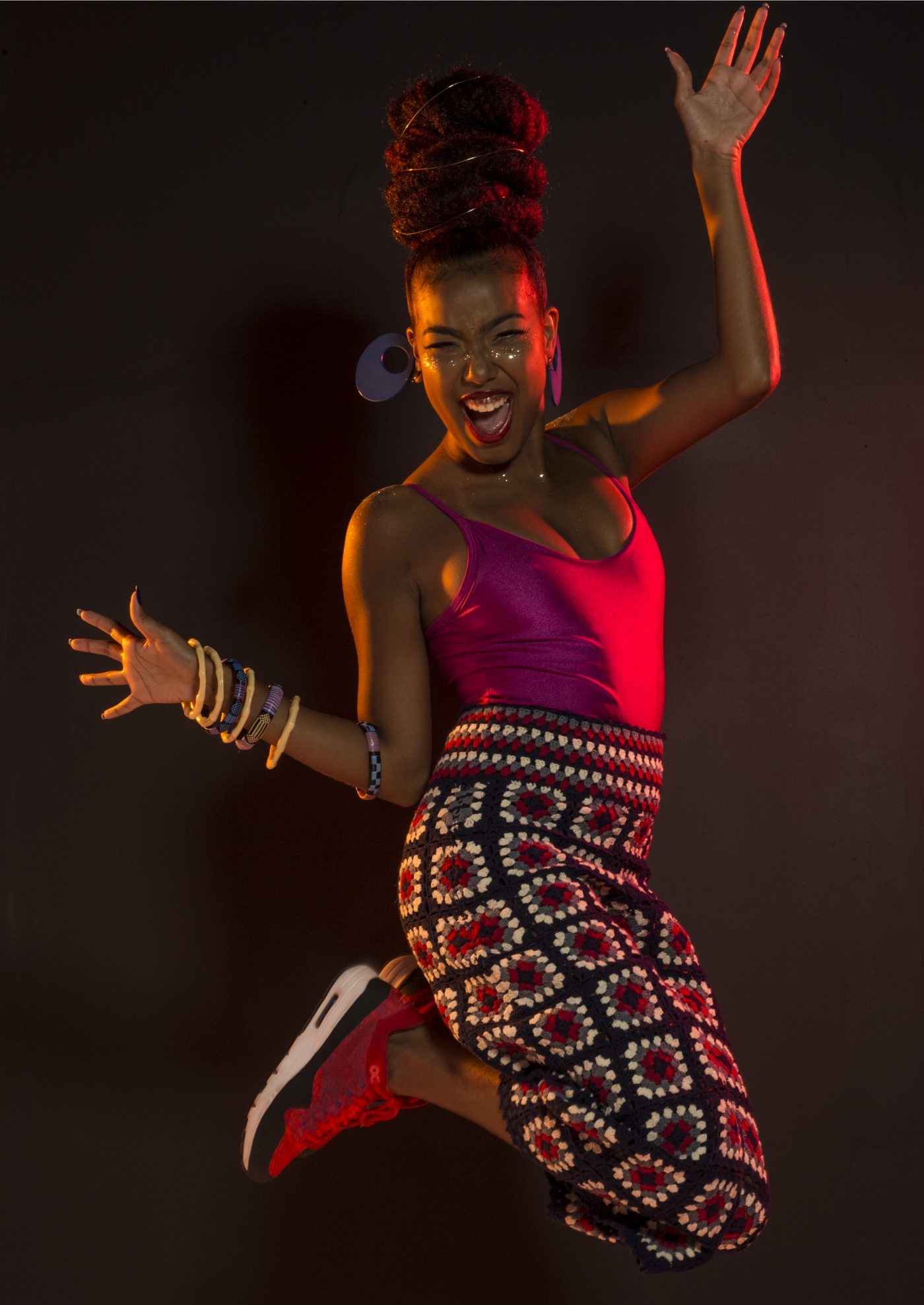 Ensaio do D MULHER, Lellêzinha, vocalista do grupo Dream Team do Passinho, com tema: 