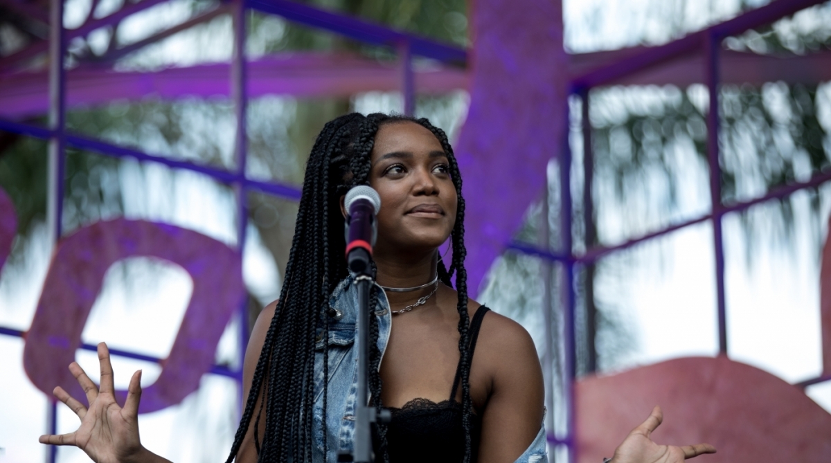 Iza em show no Mimo Festival, em Paraty