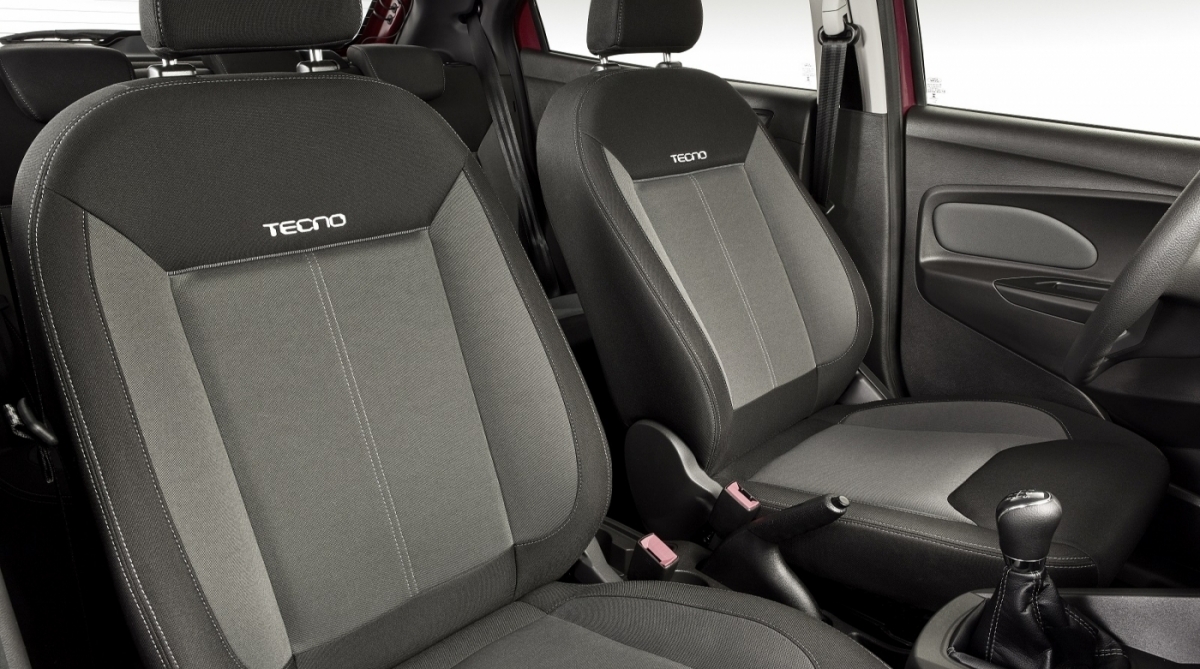 O Ka Advanced é uma série para o sedã situada entre o SE Plus e SEL: disponível somente com o motor 1.5