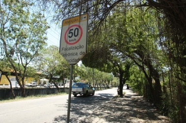 Comissão de Transportes pede esclarecimentos ao Ipem sobre pardais irregulares
