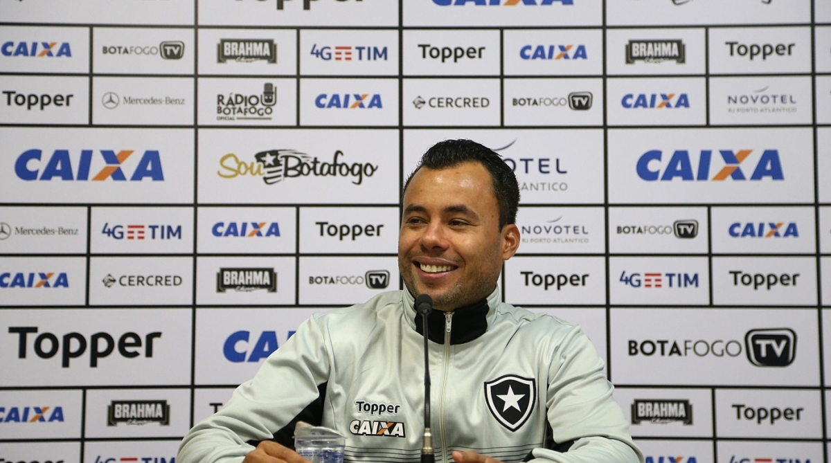 Jair Ventura mostra confiança na vitória