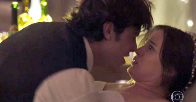 Gael (Sergio Guize) e Clara (Bianca Bin) em 'O Outro Lado do Paraíso'