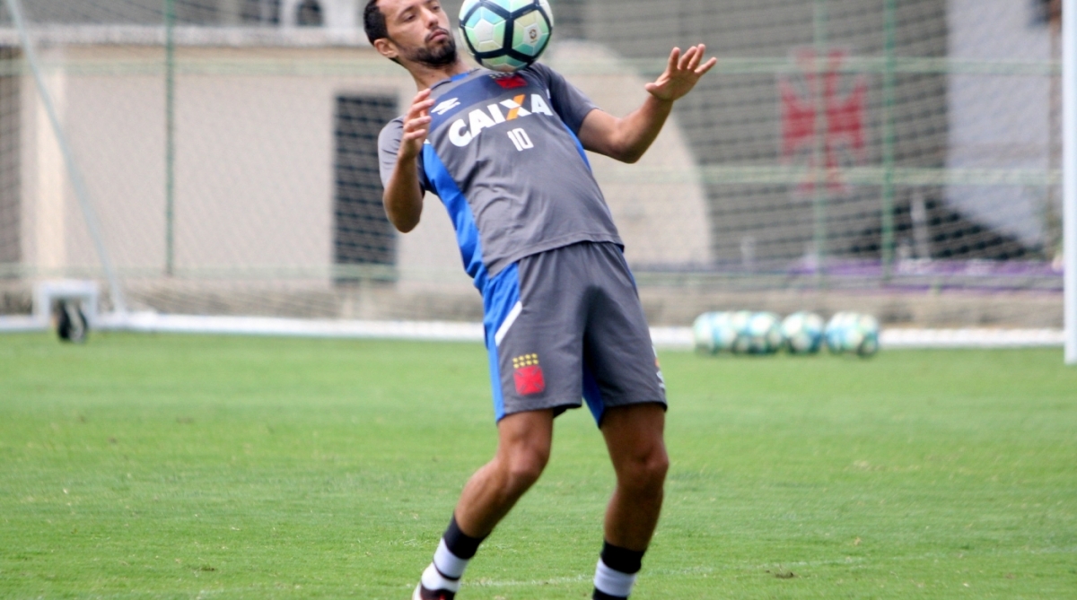 Treino do Futebol Profissional - 07-11-2017 - manhã - São Januário - Foto: Paulo Fernandes/Vasco.com.br