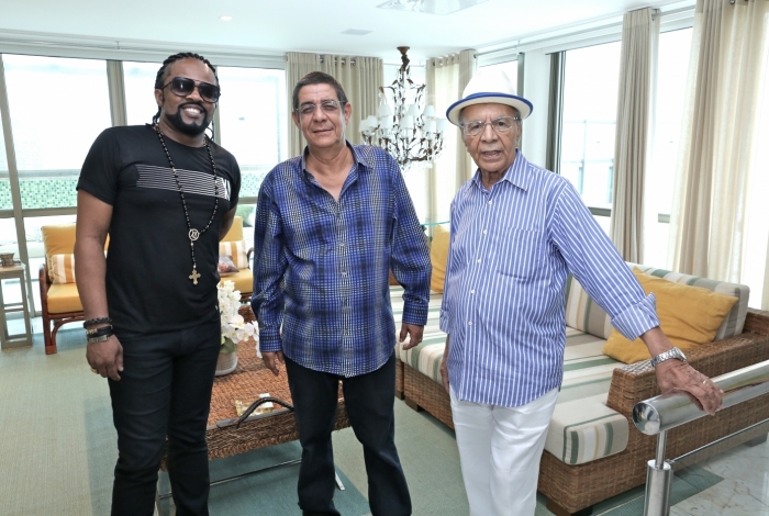 Monarco ao lado de Zaca Pagodinho e Xande de Pilares, no evento Samba da Feira - FOTOS Divulgação