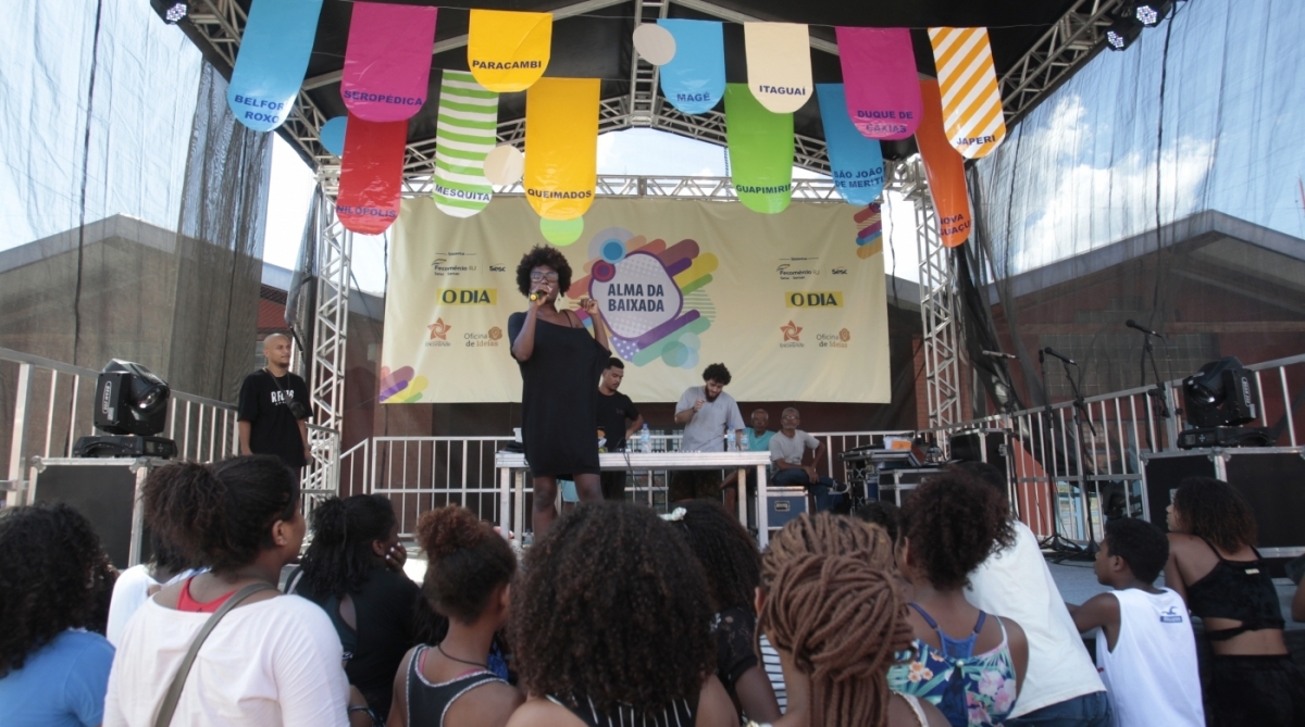 5/11/2017 - Nova Iguacu (RJ) - Alma da Baixada (Comercial) - Na foto: Grupo de Raper Foto: Luiz Ackermann / Agencia O Dia