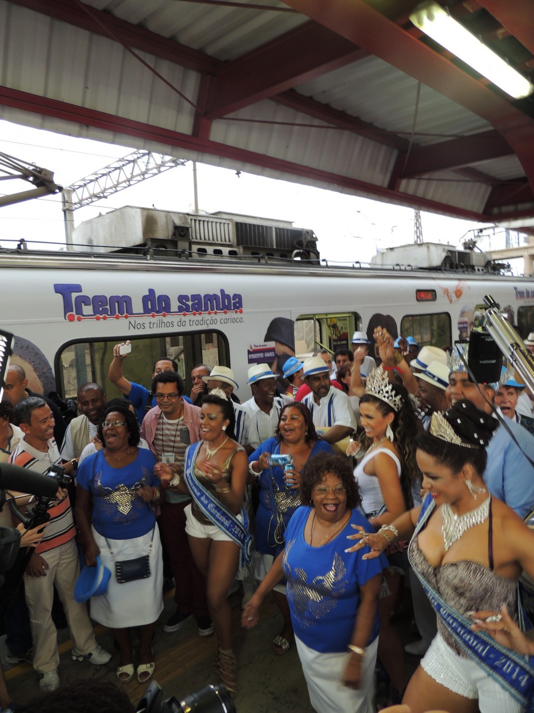 supervia trem do samba - dia nacional do samba