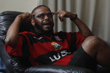 Campeão da Mercosul com o Flamengo vê erros de Rogério Ceni: 'cavou a cova dele'