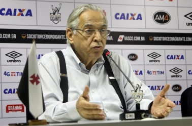 Ex-repórter do Grupo Globo relembra quando foi expulsa de São Januário por Eurico Miranda