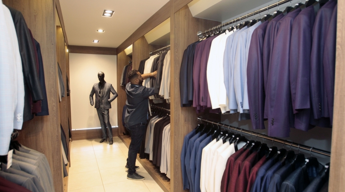 Flower Homme tem todos os trajes masculinos para cerim&ocirc;nia e festa