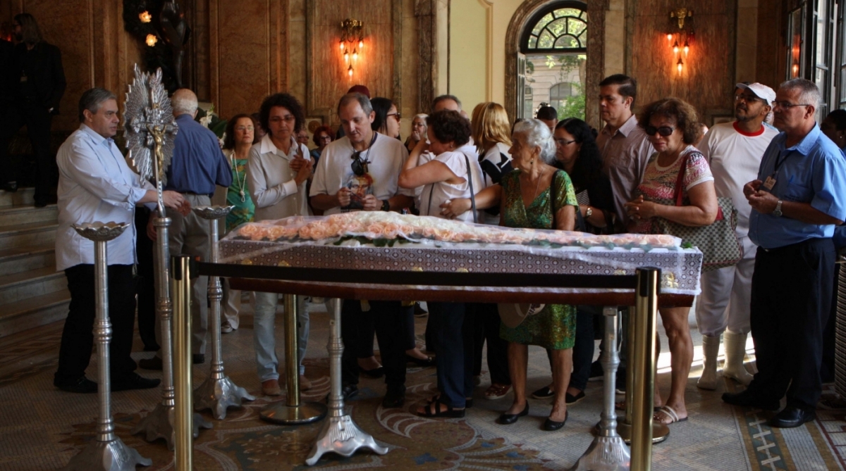 Vel&oacute;rio da Atriz Eva Todor no teatro Municipal. Fotos de Estefan Radovicz/Ag&ecirc;ncia O Dia