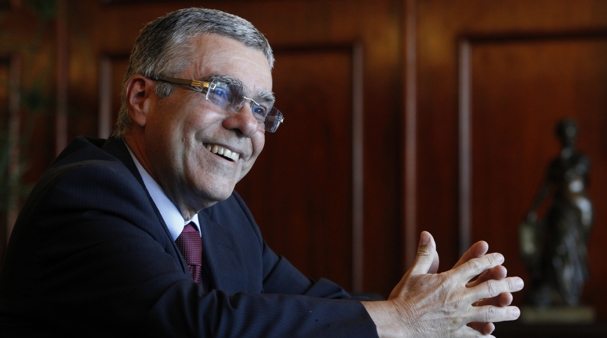 14/12/2017 - Entrevista com o desembargador Milton Fernandes de Souza, presidente do Tribunal de Justi&ccedil;a do Estado do Rio de Janeiro (TJRJ). A entrevista foi concedida no gabinete do desembargador e abordou temas sobre sua gest&atilde;o da presid&ecirc;ncia e outros assuntos relevantes a respeito. Foto de Alexandre Brum / Ag&ecirc;ncia O Dia