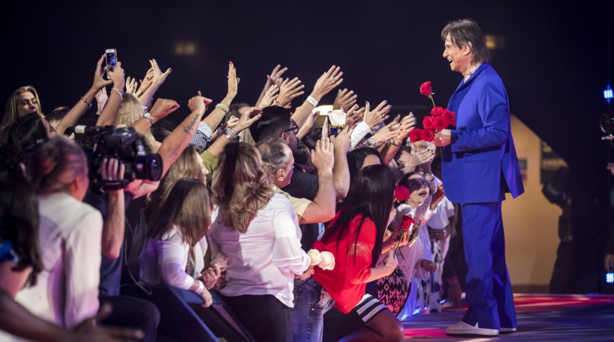 Globo/Jo&Atilde;&pound;o Miguel J&Atilde;&ordm;nior
    photoshop:ColorMode: 3
    photoshop:DateCreated: 2017-11-28
    photoshop:ICCProfile: Adobe RGB (1998)
    signature: d694cdaa57f4f202ef6cf4b622074cb3edf592a266fed7724a36e5e7c44d13ba
    stRef:documentID: AE792208B2A79EBC5B2F3592E071C9B2
    stRef:originalDocumentID: AE792208B2A79EBC5B2F3592E071C9B2
    tiff:Make: Canon
    tiff:Model: Canon EOS 5D Mark IV
    tiff:Orientation: 1
    tiff:ResolutionUnit: 2
    tiff:XResolution: 19998266/100000
    tiff:YResolution: 19998266/100000
    unknown: 2
    xmp:CreateDate: 2017-11-28T23:43:11.00
    xmp:CreatorTool: FotoWare FotoStation
    xmp:MetadataDate: 2017-11-29T01:44:06-02:00
    xmp:ModifyDate: 2017-11-29T01:44:06-02:00
    xmpMM:DocumentID: xmp.did:5177b43e-8491-284e-ab92-a704c3ff5434
    xmpMM:InstanceID: xmp.iid:5177b43e-8491-284e-ab92-a704c3ff5434
    xmpMM:OriginalDocumentID: AE792208B2A79EBC5B2F3592E071C9B2
  Profiles:
    Profile-8bim: 752 bytes
    Profile-exif: 15460 bytes
    Profile-icc: 560 bytes
    Profile-iptc: 684 bytes