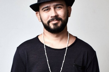 Bráulio Bessa recebe alta após internação por coronavírus