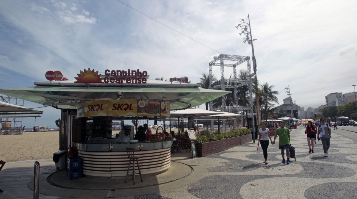 26/12/2017 - Reveillon 2018 - Na foto: Quiosque Cantinho do Cearense Foto: Luiz Ackermann / Agencia O Dia