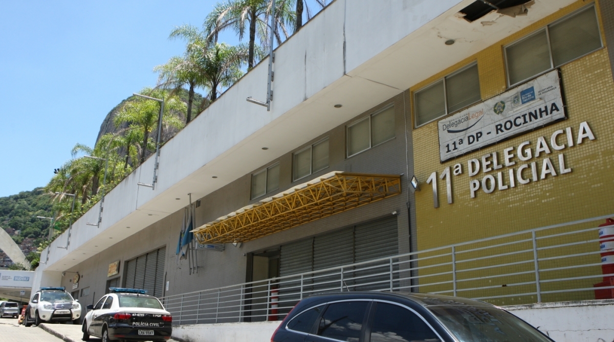 Prisão foi feita por policiais da 11ª DP (Rocinha) - Estefan Radovicz/Agência O Dia