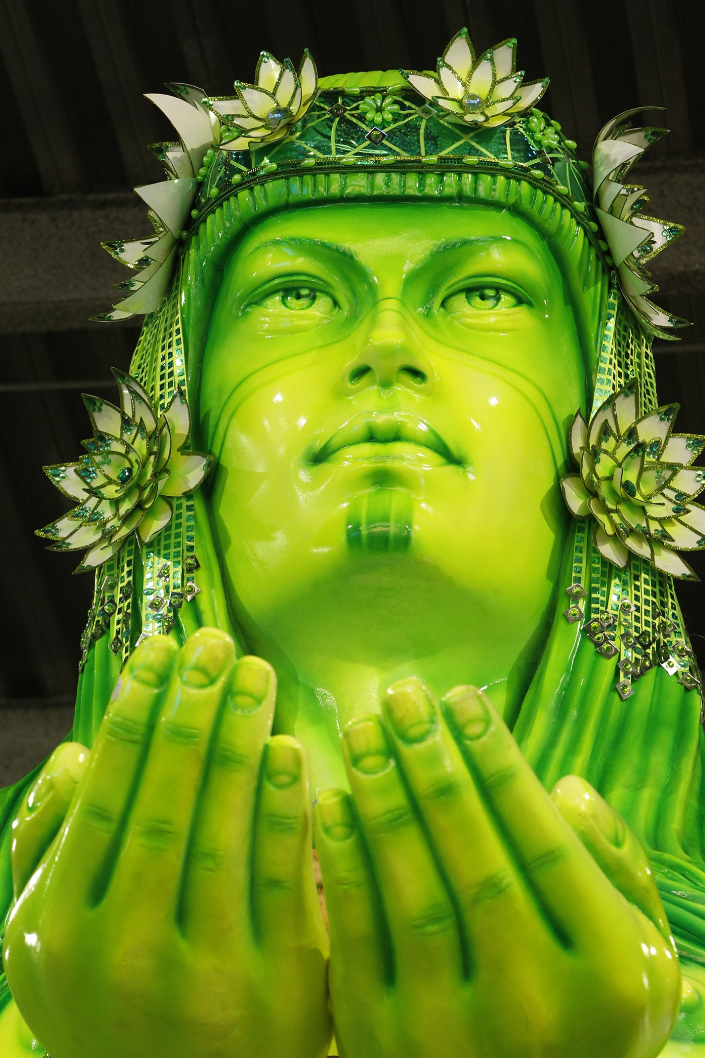 04/01/2018 - Carnaval 2018 / Preparativos no barracão da escola de samba Mocidade Independente de Padre Miguel, na Cidade do Samba, para sua participação no desfile do Grupo Especial, no Sambódromo. Na imagem, uma alegoria da agremiação. Foto de Alexandre Brum / Agência O Dia - CIDADE SAMBA DESFILE CARNAVAL MARQUES DE SAPUCAî