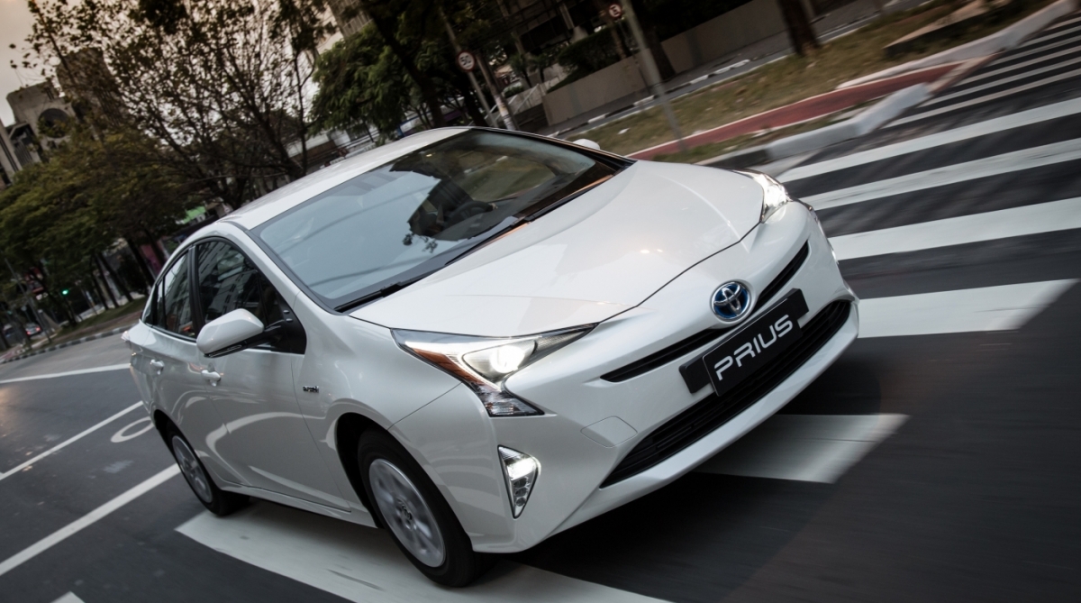Toyota Mirai é o primeiro veículo movido a célula de combustível produzido e comercializado em escala no mundo