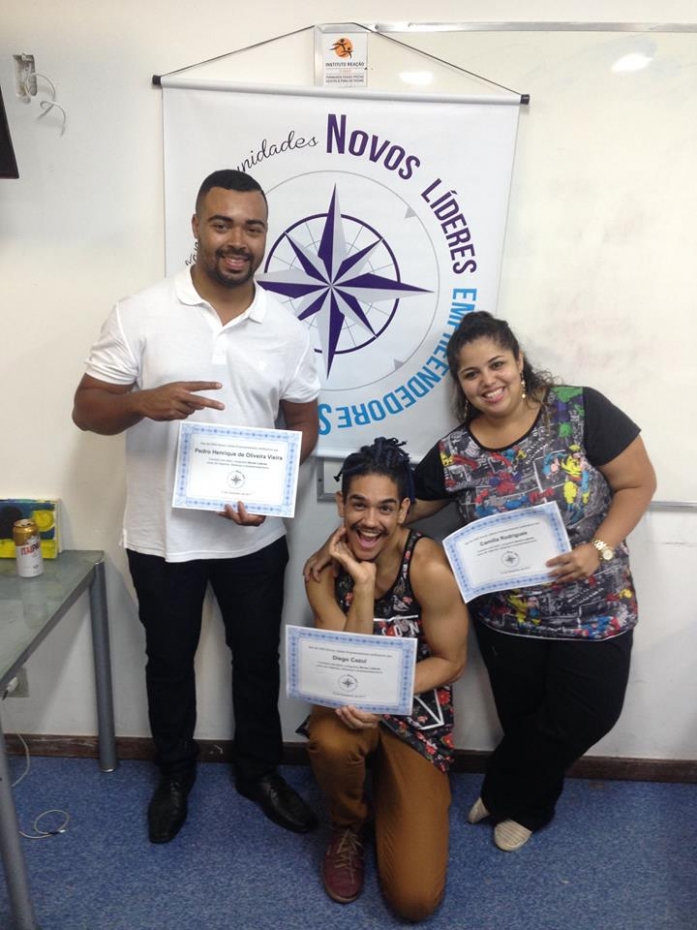 Os vencedores do programa de capacitação da ONG Novos Líderes Empreendedores, na Rocinha