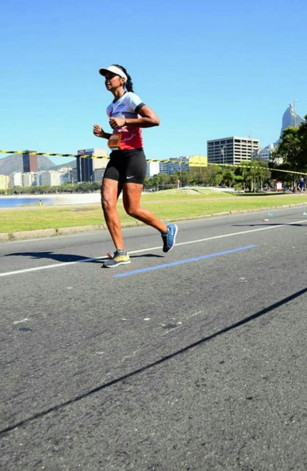 Karine se prepara para a primeira corrida deste ano que será dia 27 em Poços de Caldas, um treinamento para a Ultramaratona