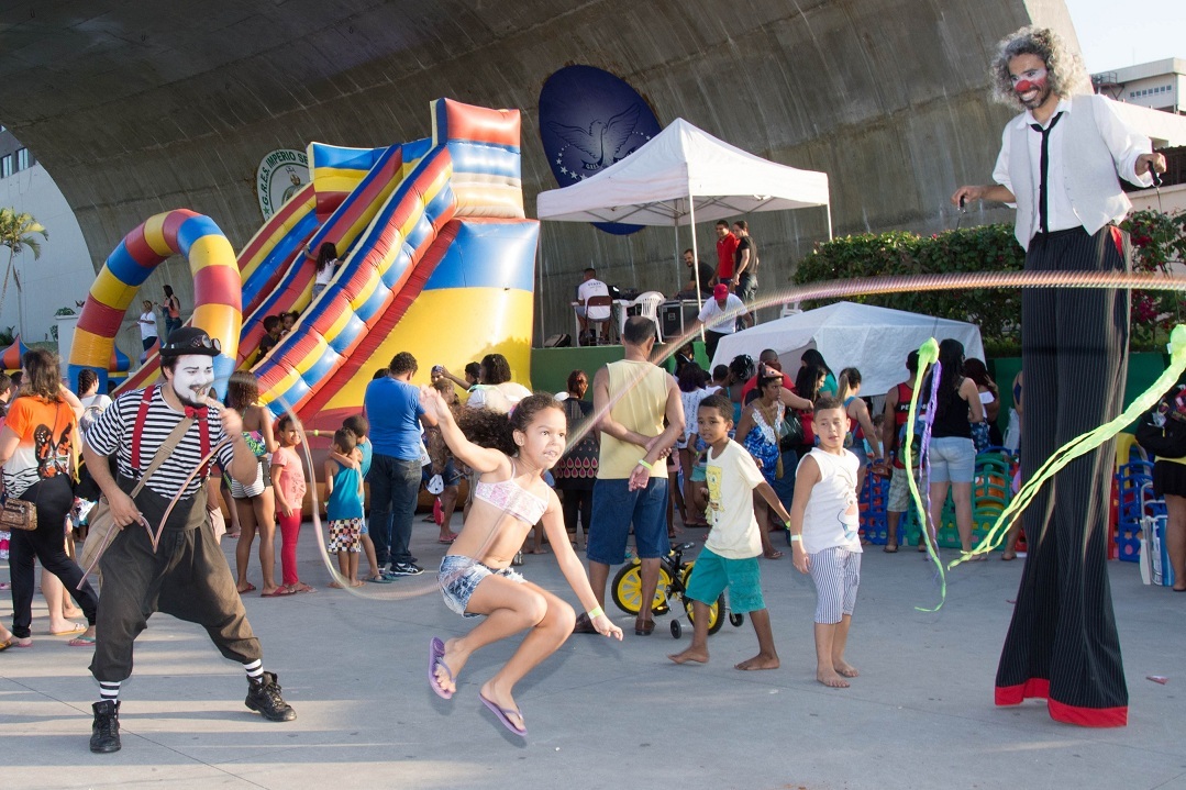  Capa Guia Show e Lazer - eventos de férias
